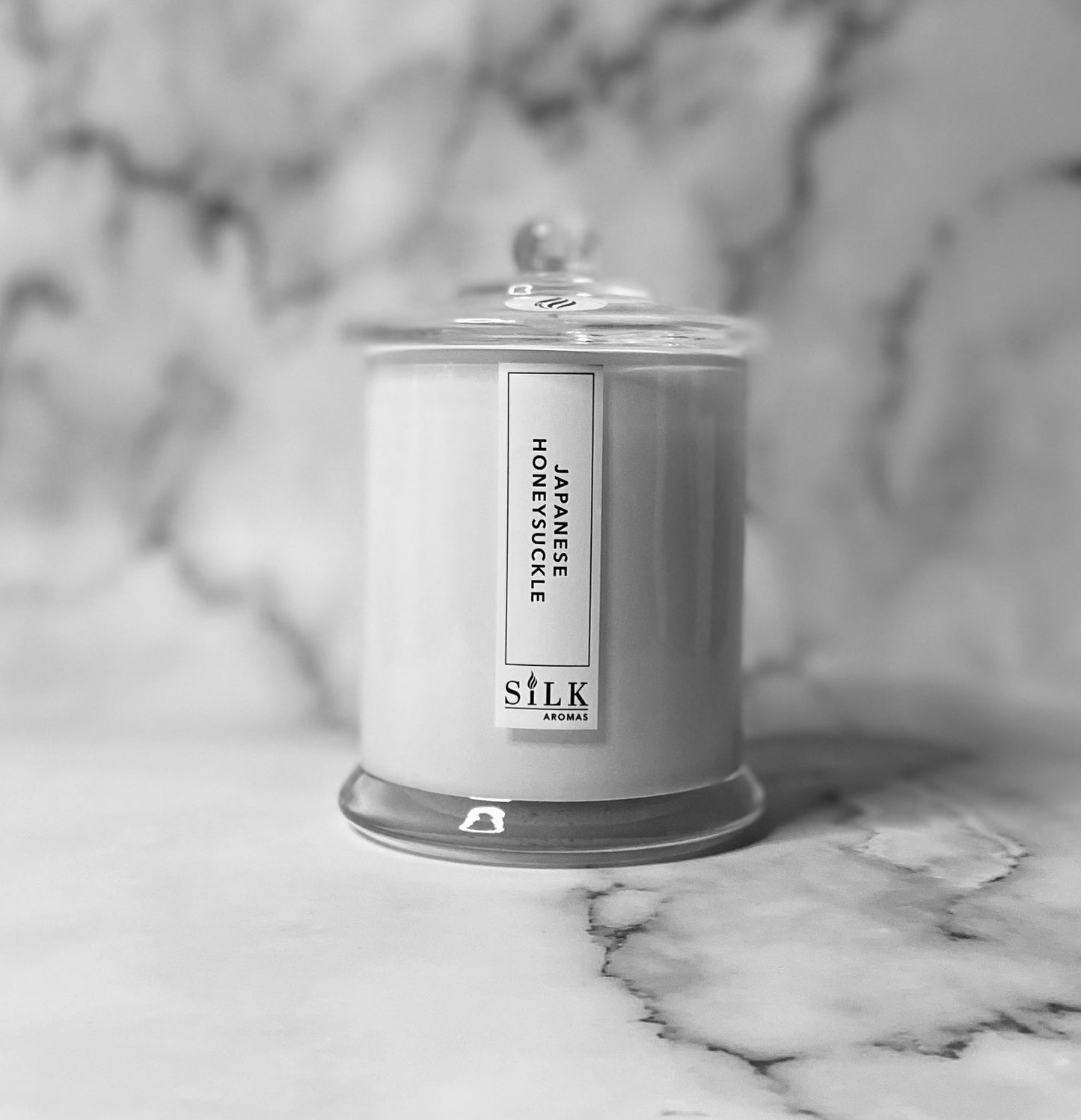 White Candle (Large) - Signature Collection